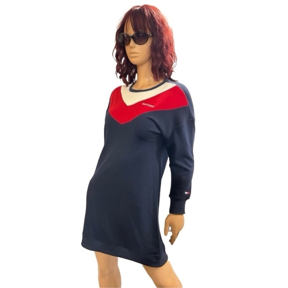 New Tommy Hilfiger Chevron Color Blocked Varsity Fleece Sports Dress. - Picture 2 of 3